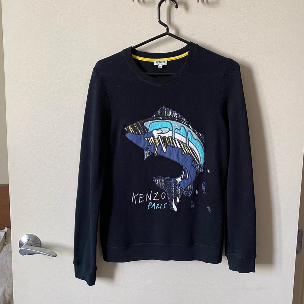 Kenzo Black Women Crewneck Sweater with Fish Graphic size M